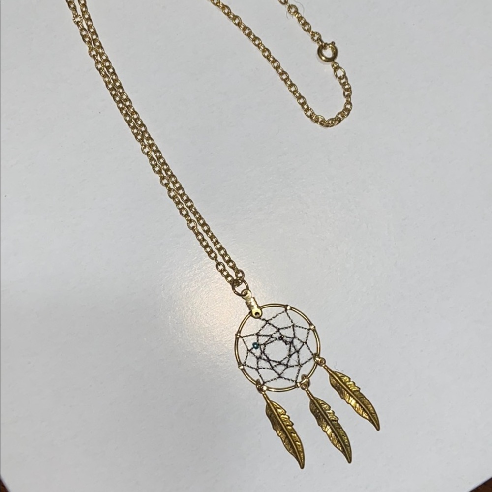 🔥FREE w/any purchase - NWOT dream catcher necklace w/feathers and beading